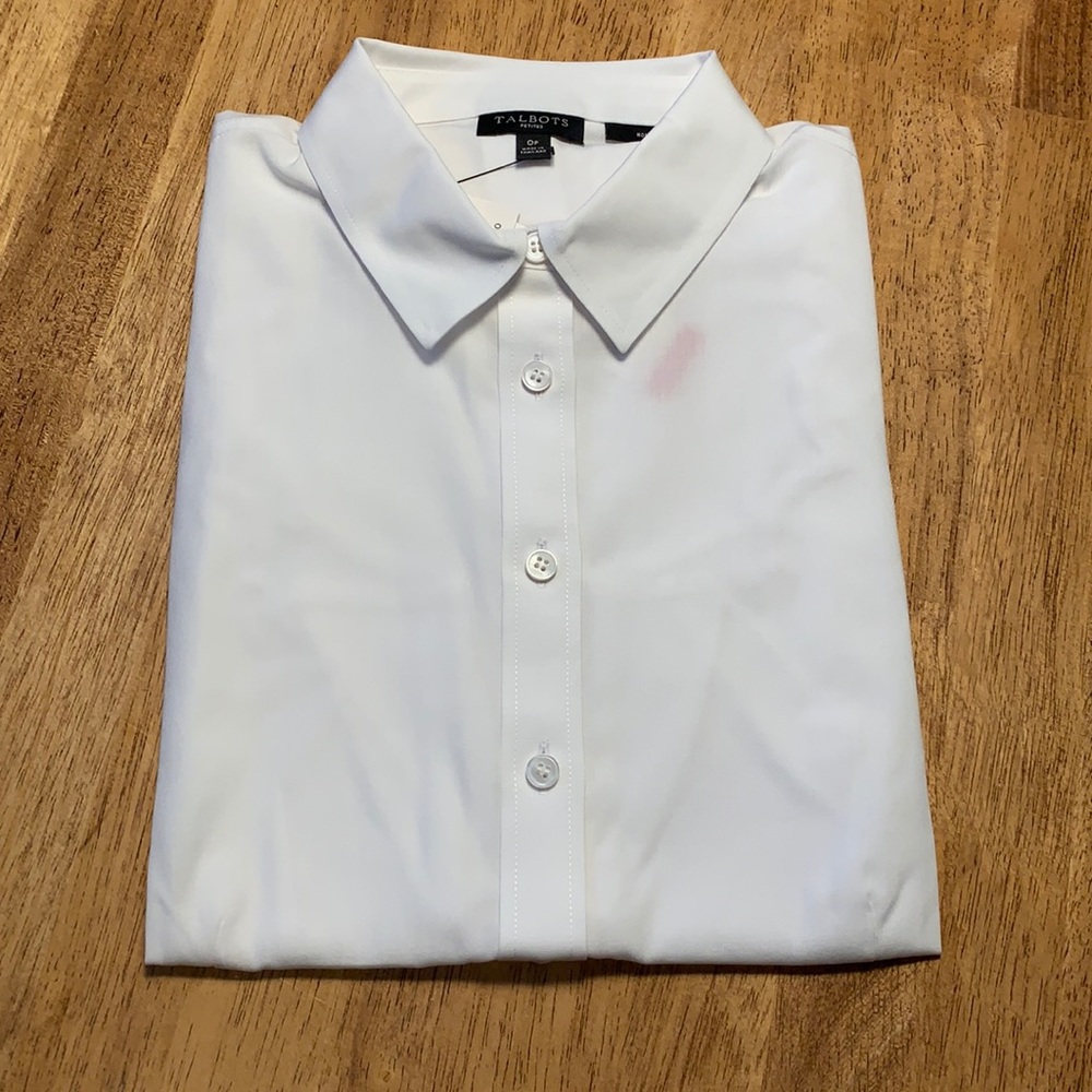 Talbots women’s sleeveless button down shirt